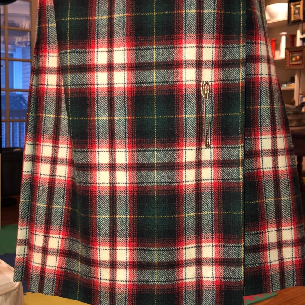 💓🌟🤩Authentic Vintage pleated tartan wool skirt
